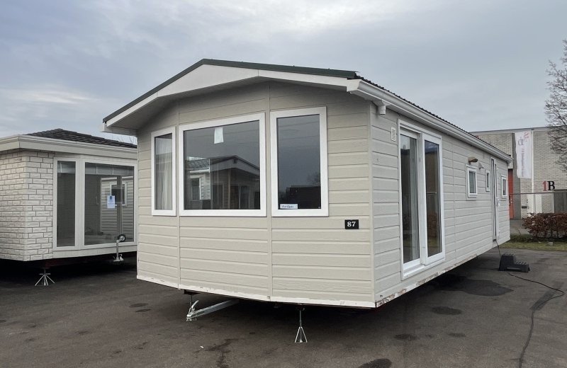 Maat Chalet Canexel 2004