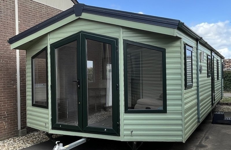 Delta Pure Panorama 2014